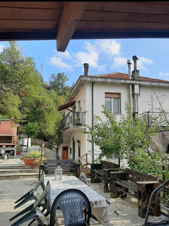 La Tana Dei Conigli Apartman Serra Rocco Kültér fotó